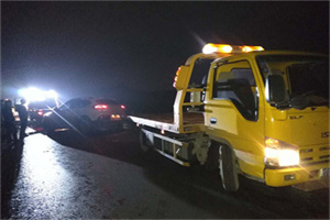 武穴24小时车辆搭电联系电话