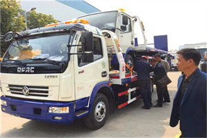 武穴汽车道路救援拖车价格